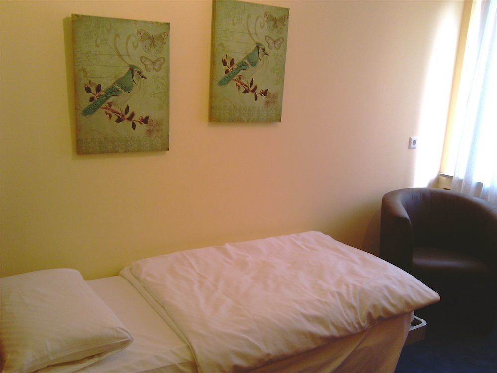 Hotel Reutlinger Hof Reutlingen Ngoại thất bức ảnh