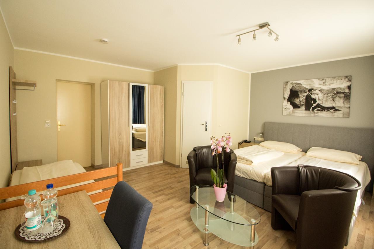 Hotel Reutlinger Hof Reutlingen Ngoại thất bức ảnh