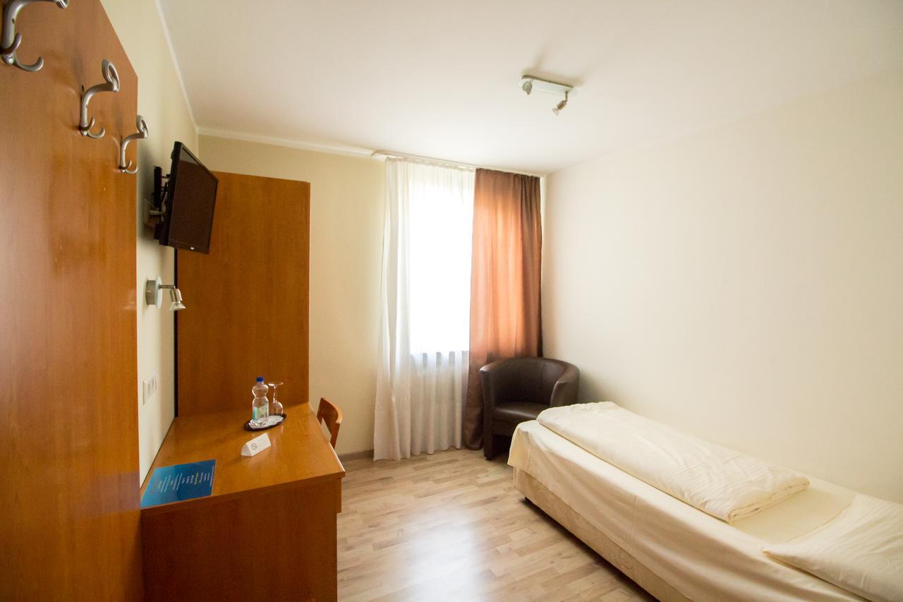 Hotel Reutlinger Hof Reutlingen Ngoại thất bức ảnh