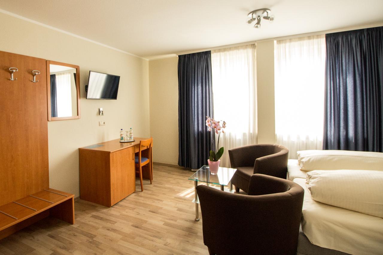 Hotel Reutlinger Hof Reutlingen Ngoại thất bức ảnh