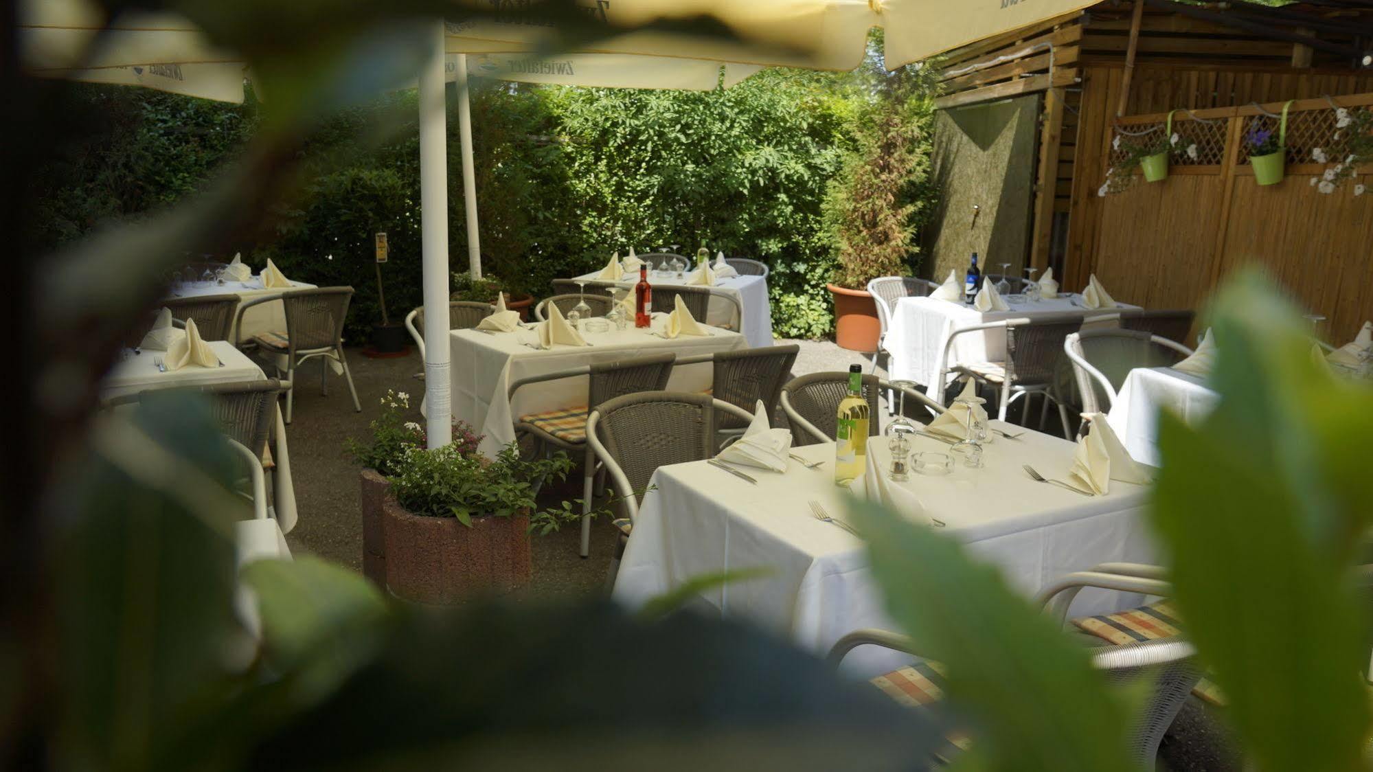 Hotel Reutlinger Hof Reutlingen Ngoại thất bức ảnh