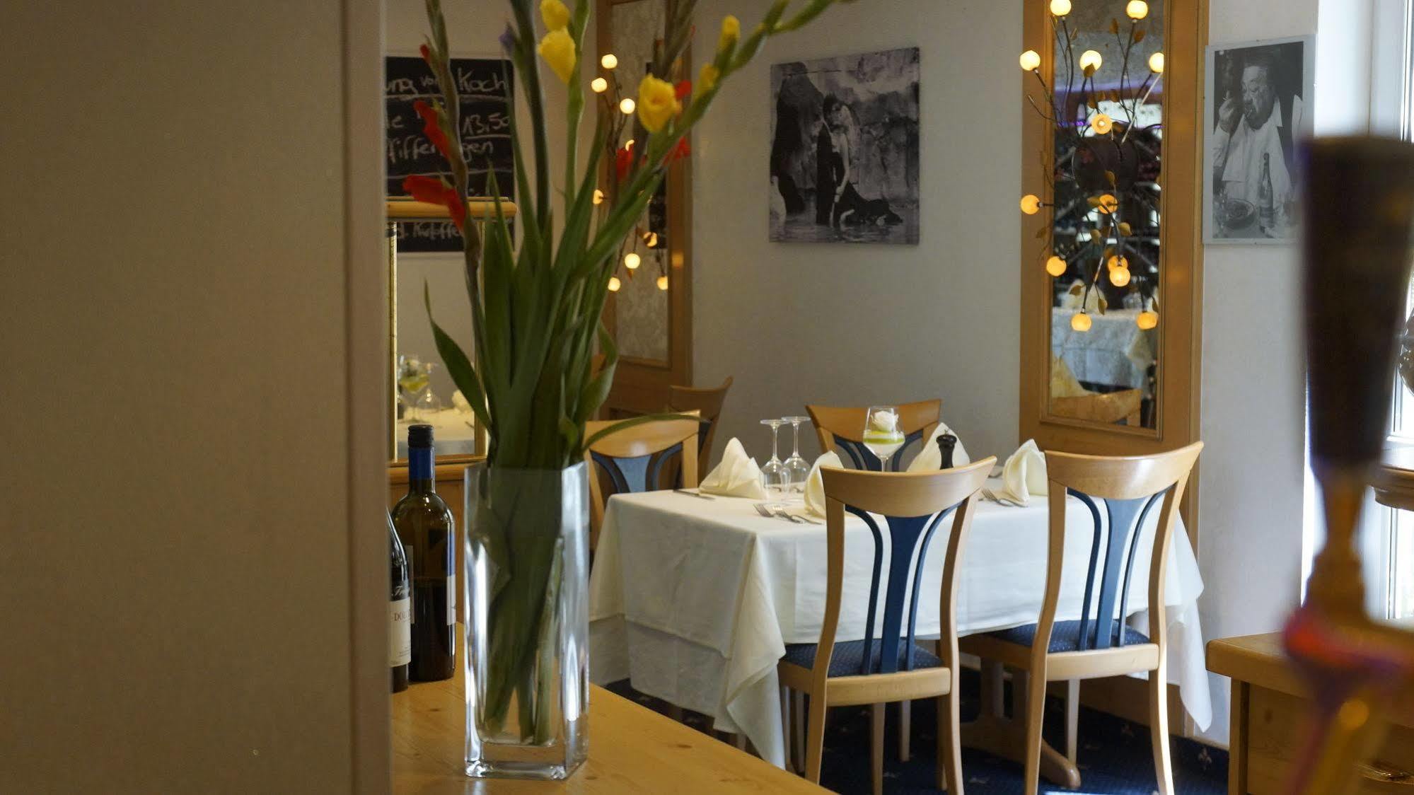 Hotel Reutlinger Hof Reutlingen Ngoại thất bức ảnh